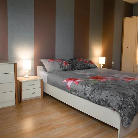 Sofia Central Hotel Apartments 4*