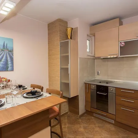 Sofia Central Hotel Apartments