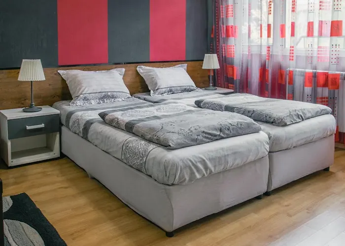 セントラル アパートホテル 3*